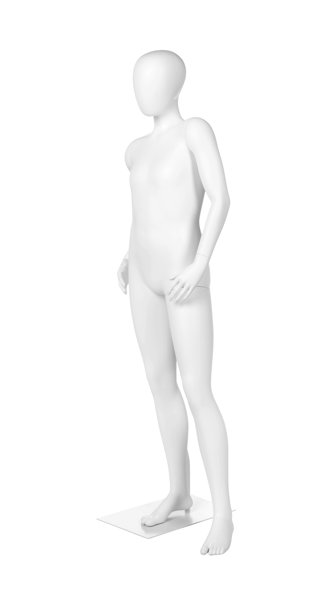 A mannequin posing. Fusion Clubhouse Collection.