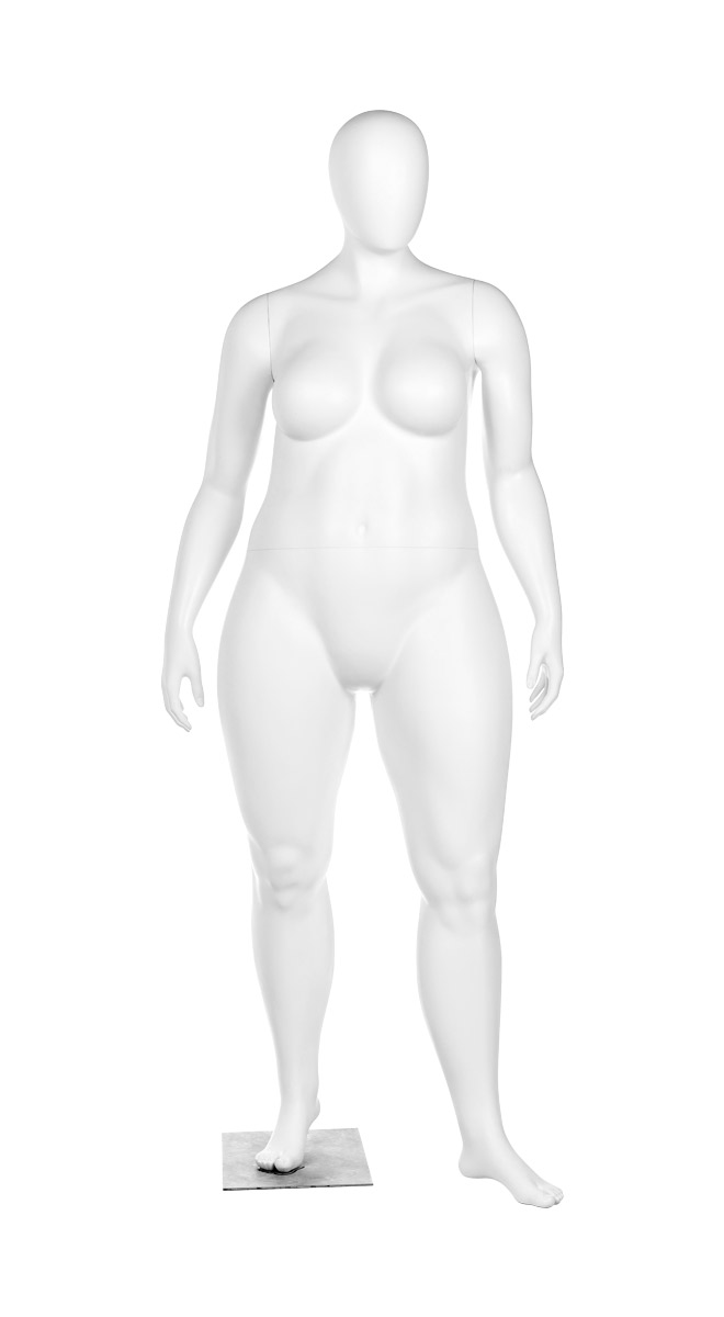 A mannequin posing. Fusion Community collection.