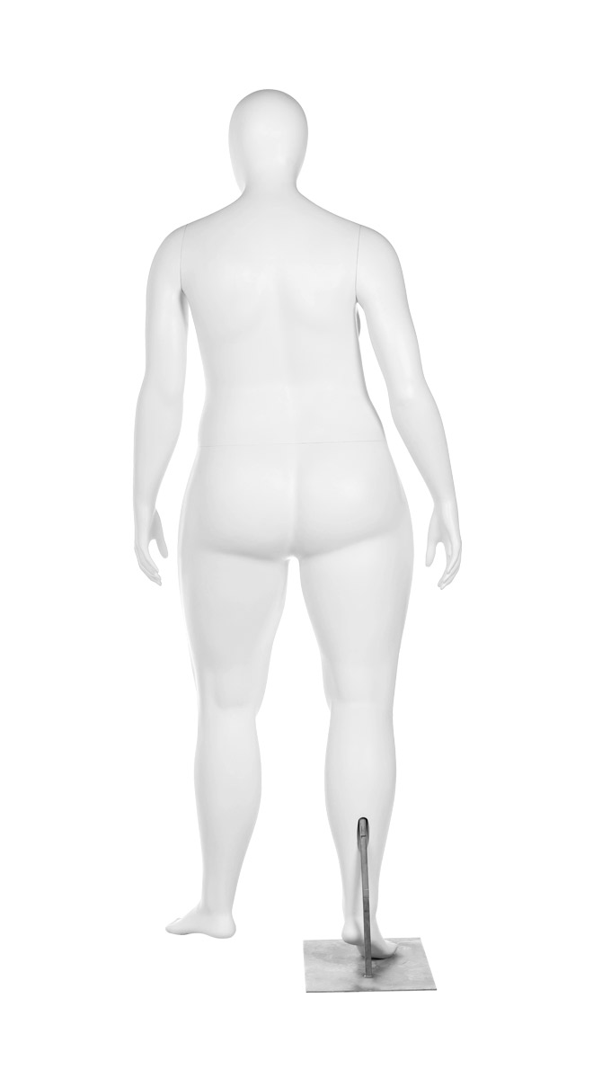 A mannequin posing. Fusion Community collection.