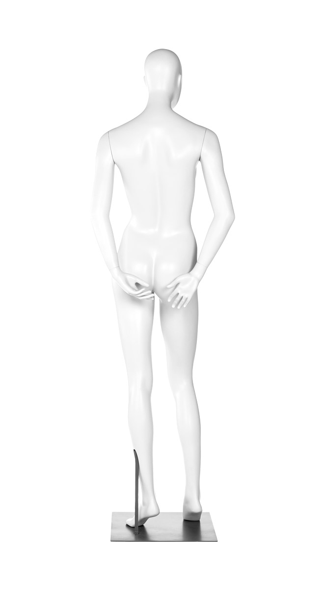 A mannequin posing. Fusion Europa collection.