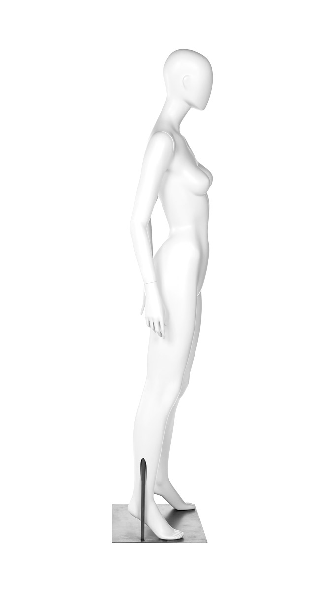 A mannequin posing. Fusion Europa collection.