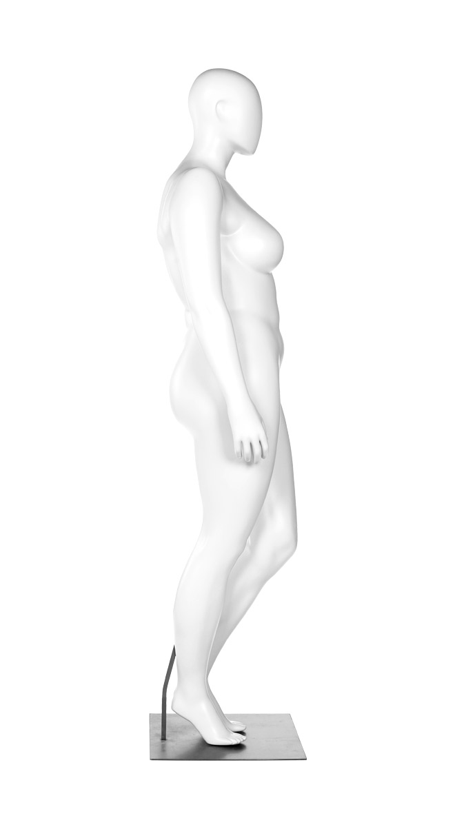 A mannequin posing. Fusion Europa collection.