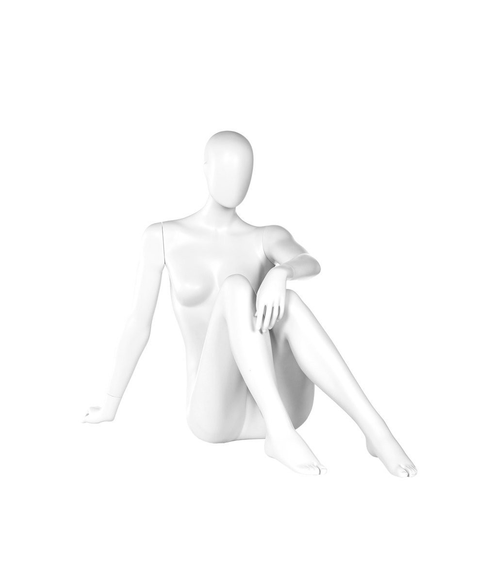 A mannequin posing. Fusion Europa collection.