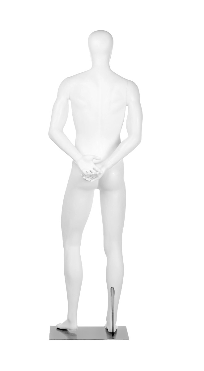 A mannequin posing. Fusion Europa collection.