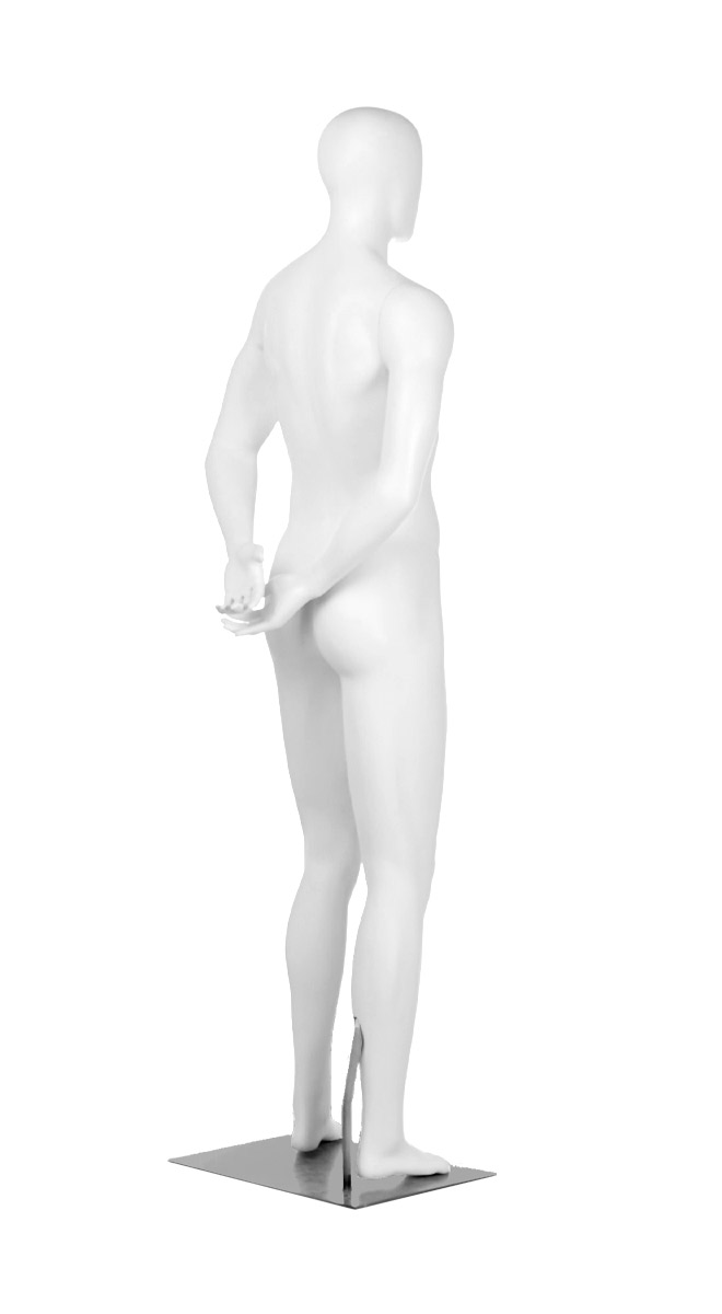 A mannequin posing. Fusion Europa collection.