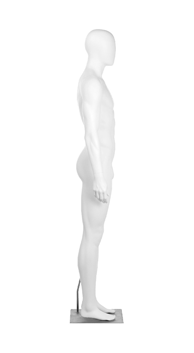 A mannequin posing. Fusion Europa collection.