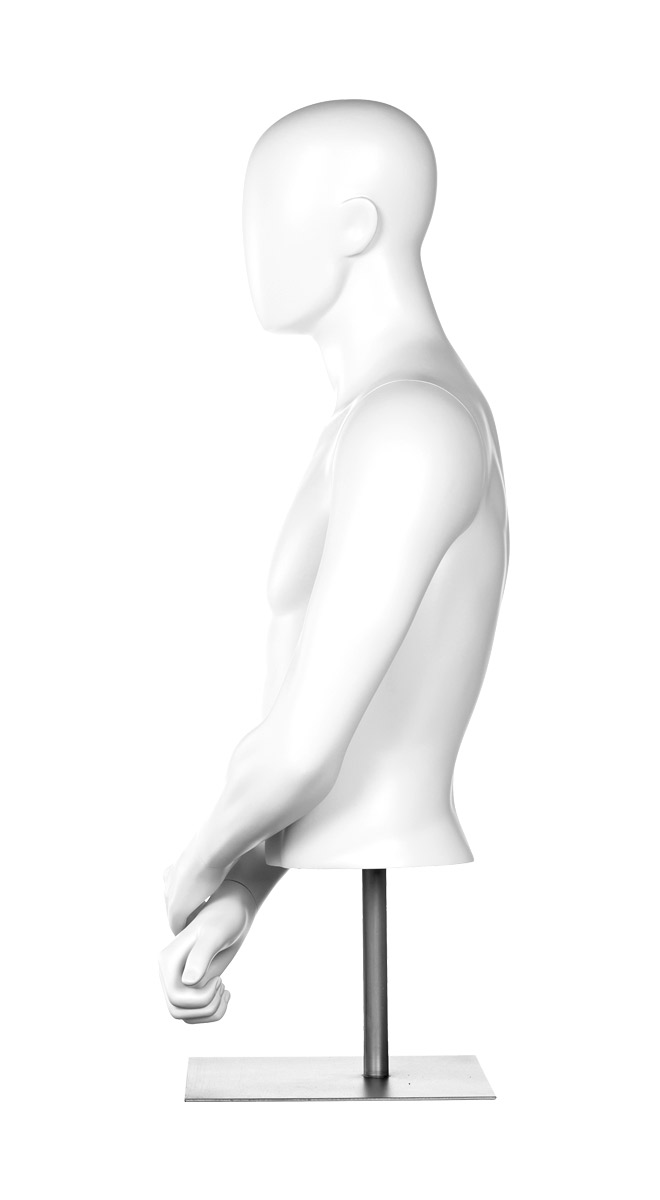 A mannequin bust. Fusion Europa collection.