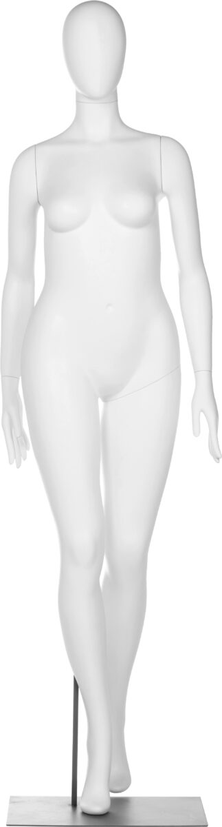 A mannequin posing. Fusion Highline collection.