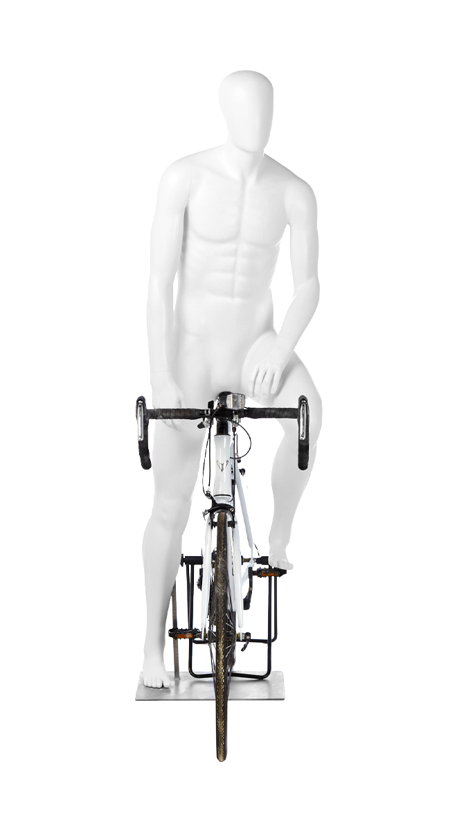 A mannequin with a bike. Fusion Olympus collection.