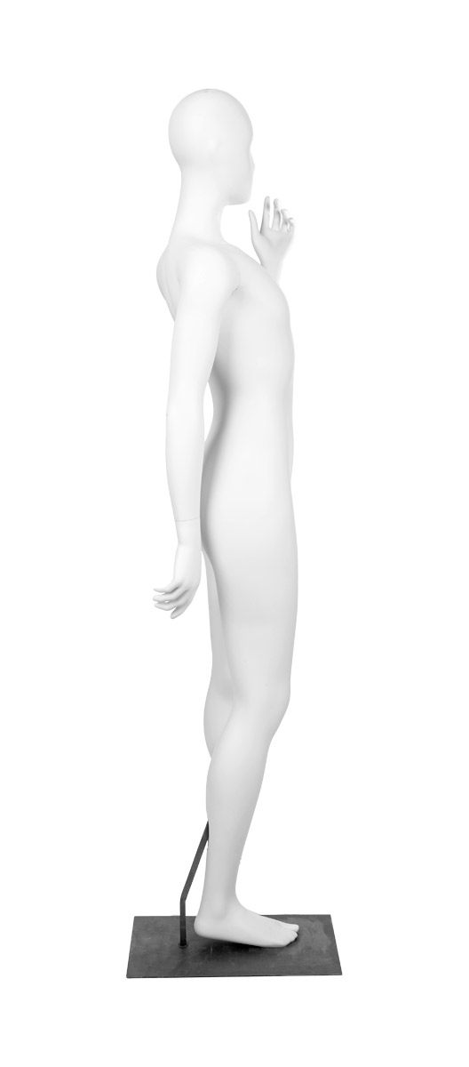 A mannequin posing. Fusion Prism collection.