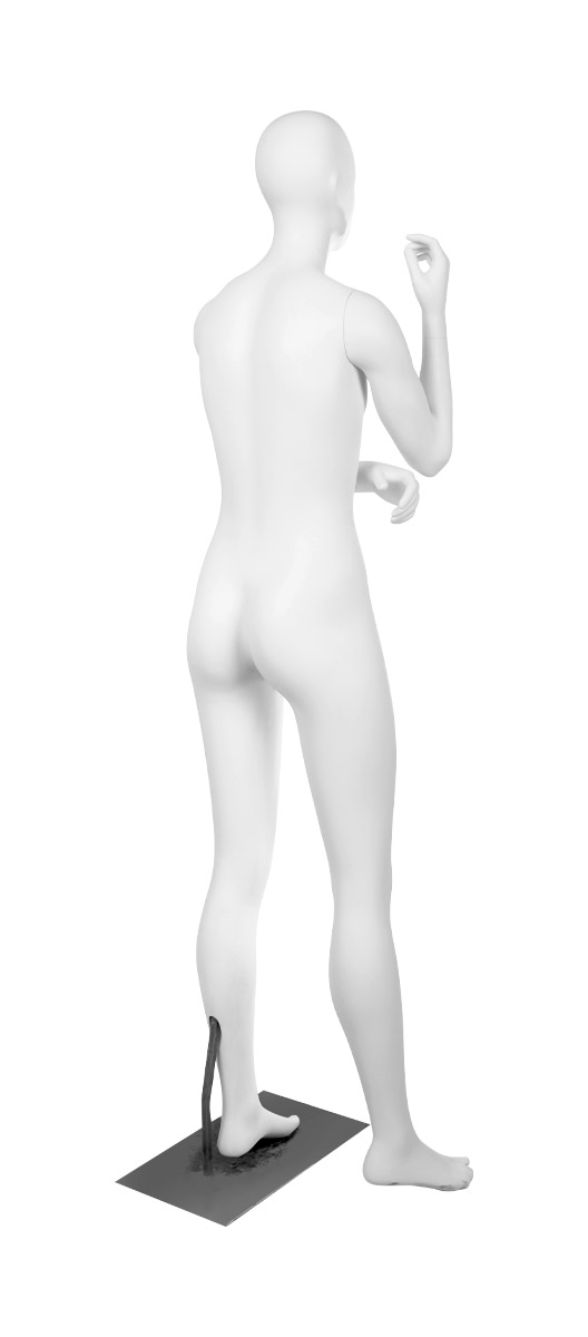 A mannequin posing. Fusion Prism collection.