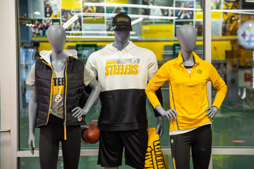 Fusion Specialties Store Design and Mannequin Solution for Pittsburgh Steelers